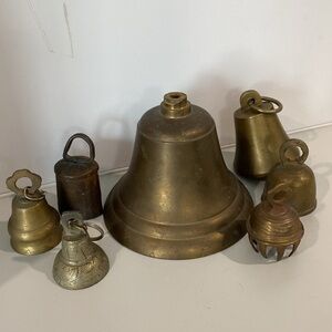 Vintage Brass bells 6 small and 1 large